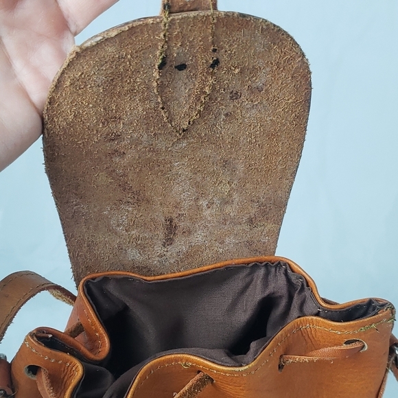 Cost Rica Hand Made Cross Body Bucket Tooled Leather Purse Bag lined - Picture 2 of 14